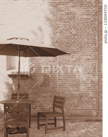 赤レンガの建物 119094550