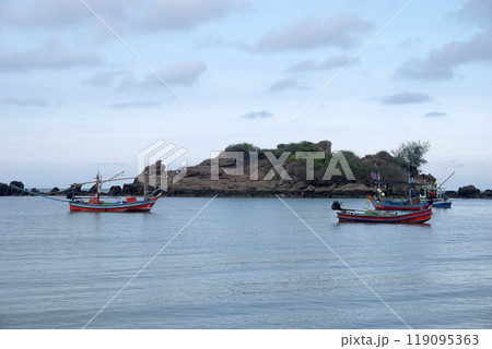 fishing boat in the sea fishing boat in the sea 119095363