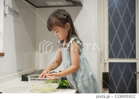 料理を通じて育つ好奇心 料理を通じて育つ好奇心 119095922