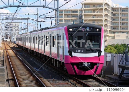 新京成電鉄80000形電車 80000形車 「まいにち、ちょっと、新しい」 千葉県鎌ケ谷市 新京成電鉄80000形電車 80000形車 「まいにち、ちょっと、新しい」 千葉県鎌ケ谷市 119096994