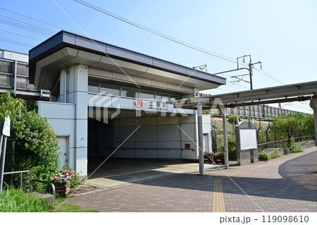 二川駅・東海道本線の南口 二川駅・東海道本線の南口 119098610