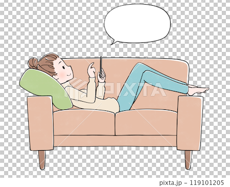 吹き出し ソファで携帯を見ながらくつろぐ女性 吹き出し ソファで携帯を見ながらくつろぐ女性 119101205