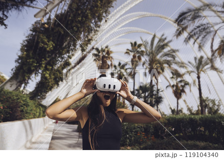 Immerse yourself in the fascinating world of Virtual Reality set in a beautiful tropical paradise 119104340