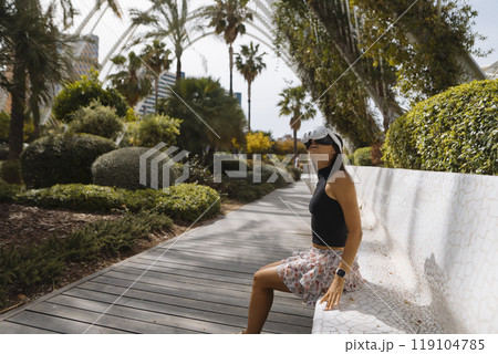 Experience the pleasure of relaxing in a beautifully maintained and lush garden oasis Experience the pleasure of relaxing in a beautifully maintained and lush garden oasis 119104785