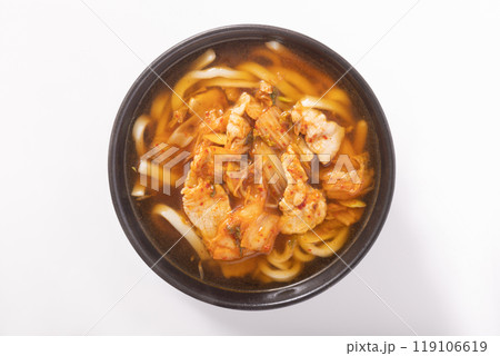 豚キムチうどん 119106619