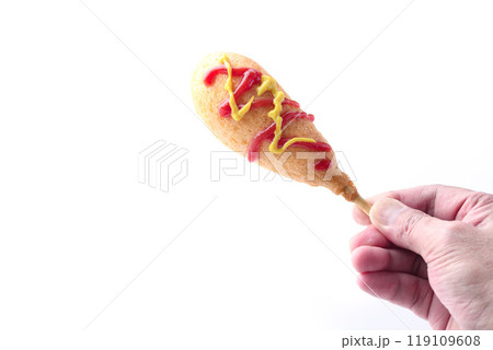 アメリカンドック ファストフード （ 白背景 ） 119109608