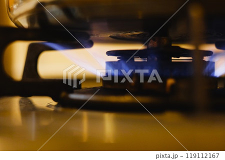 家庭用ガスコンロの中火 119112167