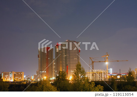 The residental area and the building in the night 119113054