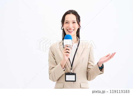 インタビューアー　レポーター　司会者　アナウンサー　取材　芸能　 119113183