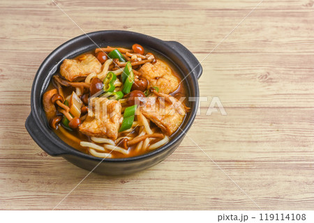 味噌煮込みうどん 119114108