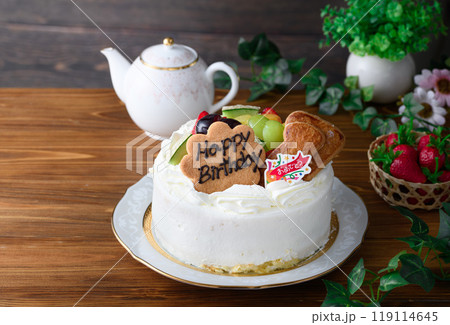 誕生日ケーキ （ バースデーケーキ ） 119114645