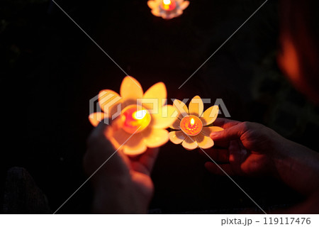 Man Lightning Lotus Candle For Holiday 119117476
