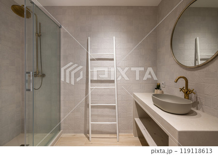 Explore Modern Bathroom Design featuring Elegant Fixtures and Minimalist Touches for Every Home 119118613