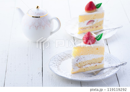 イチゴショートケーキ （ イチゴのショートケーキ ） 119119292