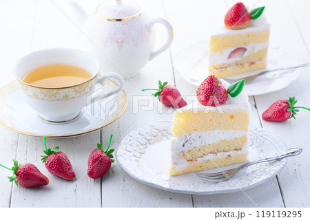 イチゴショートケーキ （ イチゴのショートケーキ ） 119119295