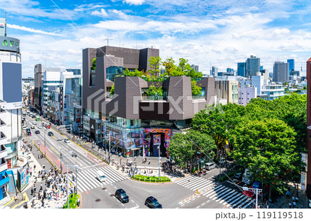 【東京都】ハラカドから見える東急プラザ表参道「オモカド」 119119518