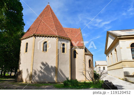 フランス、メッス。テンプル騎士団の礼拝堂。2024年5月10日撮影。 119120452