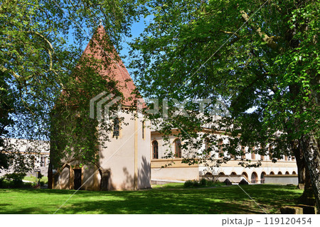 フランス、メッス。テンプル騎士団の礼拝堂。2024年5月10日撮影。 119120454