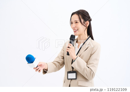 インタビューアー　レポーター　司会者　アナウンサー　取材　芸能　 119122109
