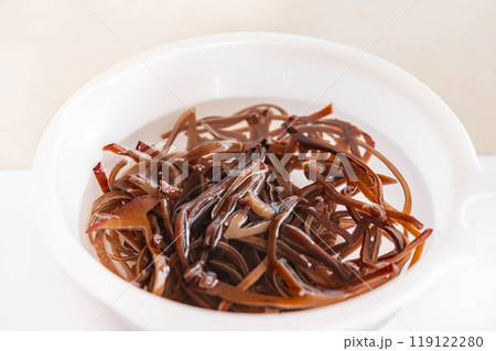 水で戻す乾燥きくらげ 水で戻す乾燥きくらげ 119122280