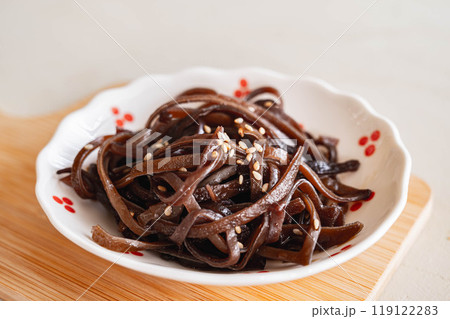 キクラゲの炒め煮 119122283
