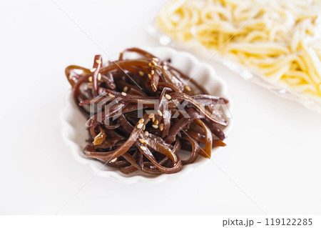 キクラゲの炒め煮 119122285