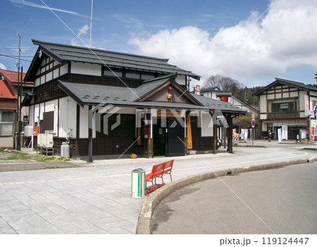 角館警察署角館駅前交番（現：秋田県仙北市の仙北警察署） 119124447