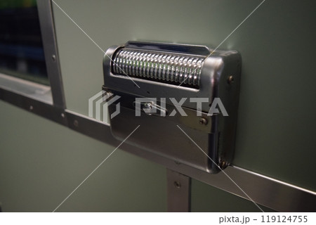 国鉄20系客車　灰皿 119124755