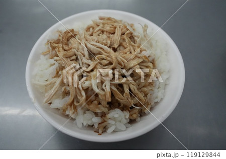雞絲飯（ジースー飯） 119129844