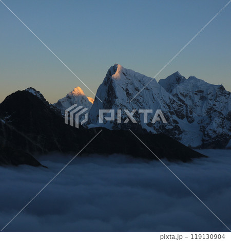 Last light of the das touching the peak of Ama Dablam, Nepal. 119130904