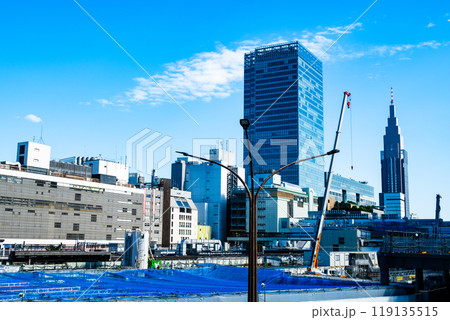 東京都市風景 新宿駅西口の再開発工事 2024.09　b-2 高彩度コントラスト 119135515