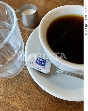 コーヒーで一休み 119138457