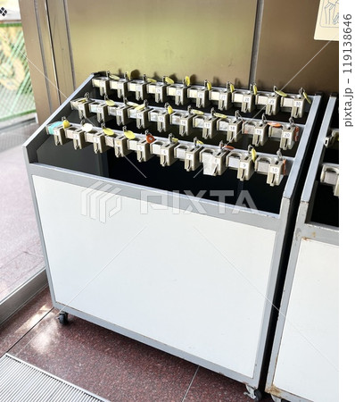 コイン返却式傘立て 119138646