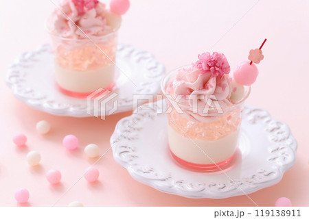 春のお花見スイーツさくらのヴェリーヌ　さくらのグラスデザート　 119138911