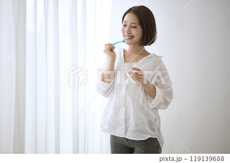 20代女性のビューティー 119139688