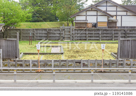 世界遺産「佐渡島（さど）の金山」　佐渡奉行所（史跡）　重文景「佐渡相川の鉱山及び鉱山町の文化的景観」 119141086