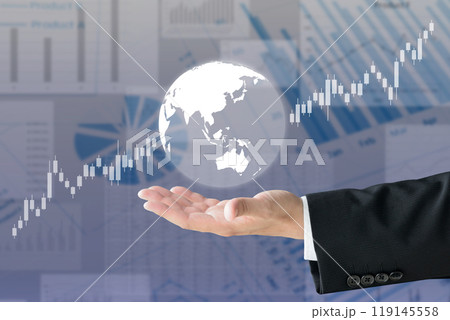 ビジネスマンの手と地球と株価のチャート―世界経済の発展イメージ 119145558