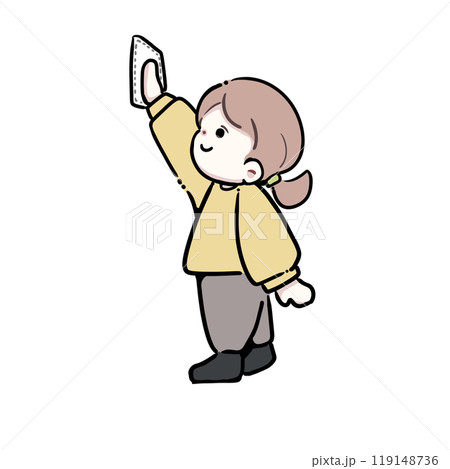 高いところを雑巾で拭いている女の子 119148736