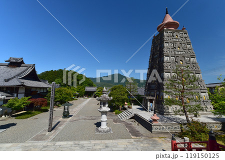 京都　妙満寺、比叡山と仏舎利大塔 119150125