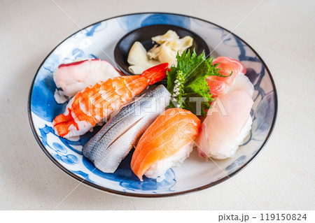 握り寿司の盛り合わせ 握り寿司の盛り合わせ 119150824