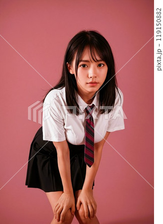 女子高生 前屈み 前屈みの女子高生のイラスト素材 [119150882] - PIXTA