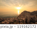 夕日の白崎海岸 119162172