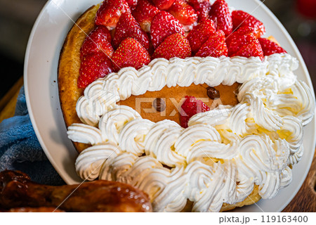 食べ物　料理　クリスマス料理 119163400