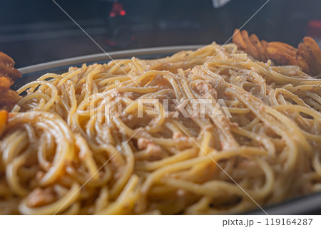 料理　ごはん　和風ツナパスタ 119164287