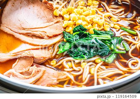 料理 ごはん コーン醤油ラーメン 料理 ごはん コーン醤油ラーメン 119164509