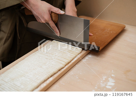 手打ちうどん　麺切り 119167645