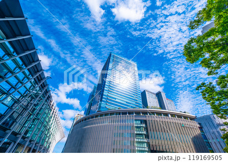 大阪駅前 うめきたの超高層ビル群 119169505