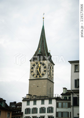Scenic summer view of the Old Town architecture of Zurich Scenic summer view of the Old Town architecture of Zurich 119173066