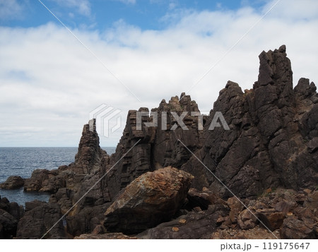 積丹半島にある岩場 119175647