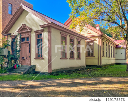 北海道大学図書刊行会 2024年9月 北海道大学図書刊行会 2024年9月 119178878